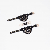 Черные наручники с золотистой фурнитурой - Crazy Handmade - купить с доставкой в Пензе