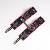 Черные кожаные оковы с розовой строчкой - Crazy Handmade - купить с доставкой в Пензе