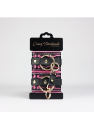 Черные кожаные наручники с розовой строчкой - Crazy Handmade - купить с доставкой в Пензе