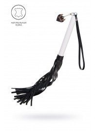 Плеть с белой рукоятью и чёрными хлыстами - 50 см. - Pecado - купить с доставкой в Пензе