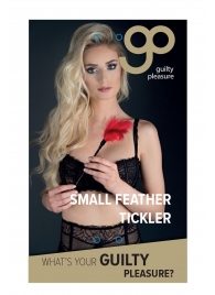 Пластиковая метелочка с красными пёрышками Small Feather Tickler - 32 см. - Blush Novelties - купить с доставкой в Пензе