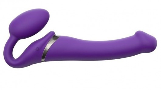 Фиолетовый безремневой вибрострапон Silicone Bendable Strap-On - size M - Strap-on-me - купить с доставкой в Пензе