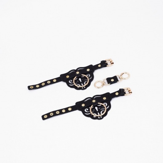 Черные кожаные наручники с клепками, кольцами и золотистой фурнитурой - Crazy Handmade - купить с доставкой в Пензе