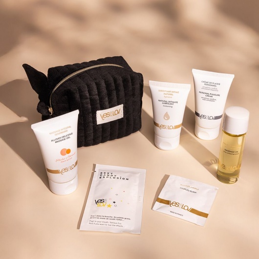 Набор YESforLOV La Trousse Enchantée в черной косметичке - YESforLOV - купить с доставкой в Пензе